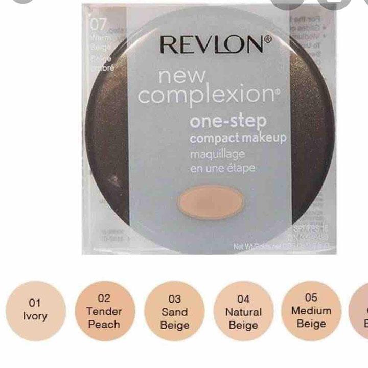 Phấn nền Revlon New Complexion One-Step Compact Makeup SPF 15 # Ivory Beige 01