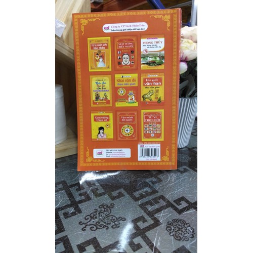 Xem mặt biết người