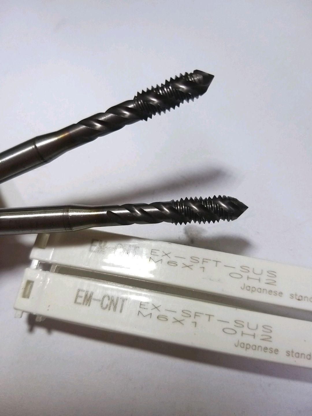 [HCM]Combo 2 Mũi Taro Inox Cao Cấp EM-CNT Xoắn (M6 x 1)