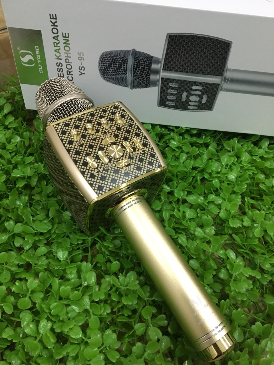 Micro Karaoke Bluetooth Kèm Loa Giá Rẻ  Micro Karaoke Bluetooth  Micro YS-95. Mic Karaoke Bluetooth  Tích Hợp Công Nghệ Âm Thanh Hifi Micro Live Stream Cực Hay Giả Giọng Sinh Động.