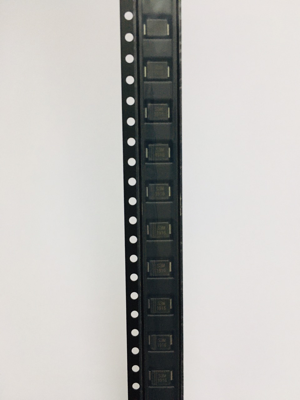 Đi ốt  Diode chỉnh lưu 1000V 3A SMB(DO-214AA)