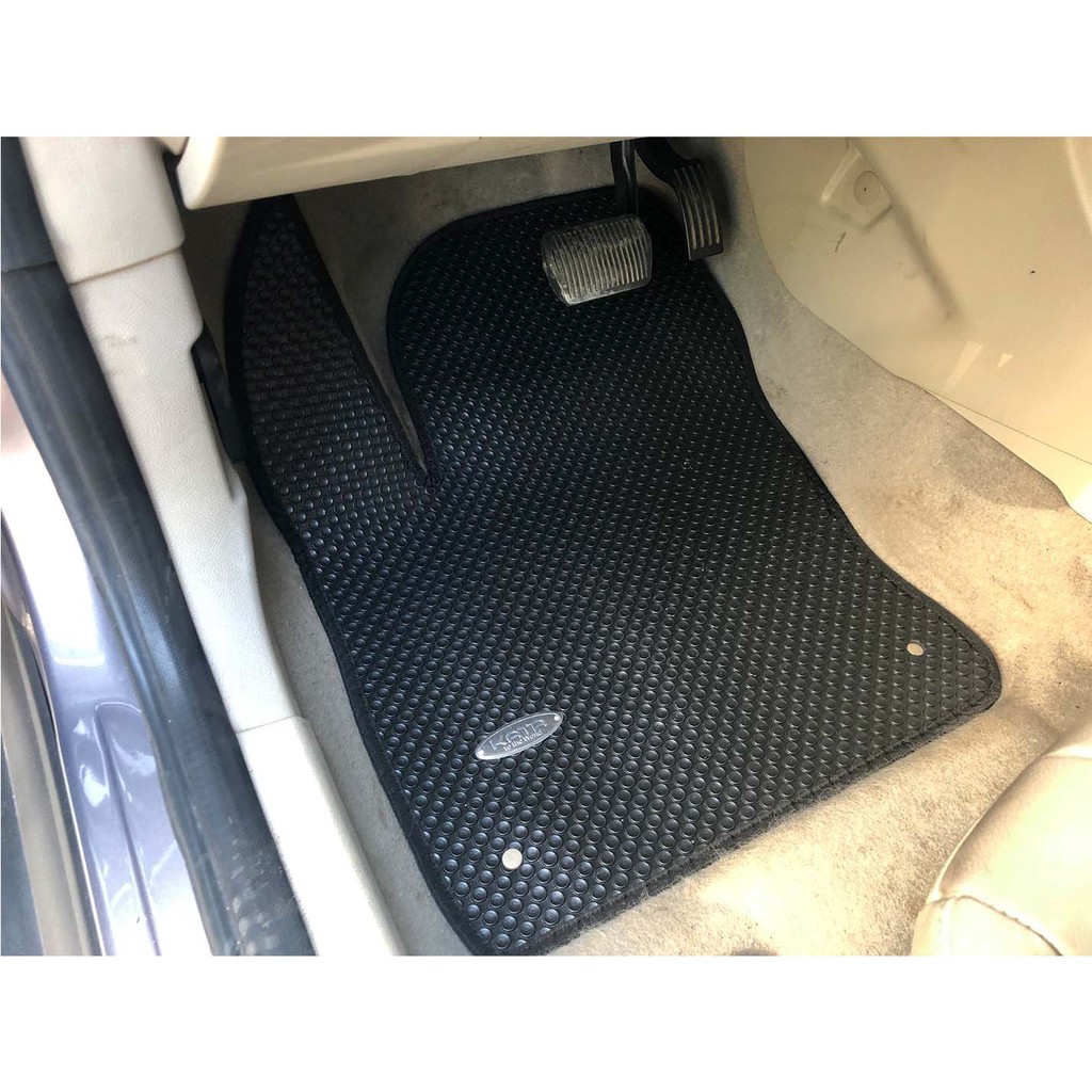 Thảm lót sàn cao su Kata (Backliners) cho xe Ford Focus