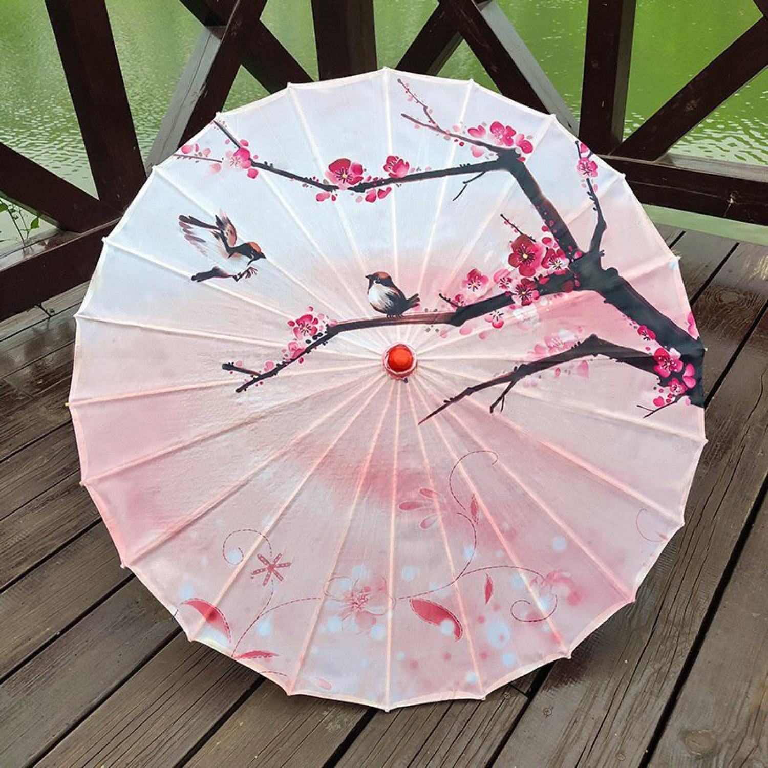 Ô dù họa tiết giấy cổ trang thanh lịch