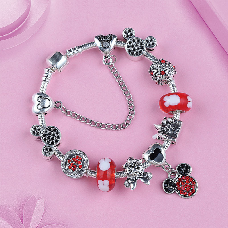 Vòng tay Charm Mikey dễ thương