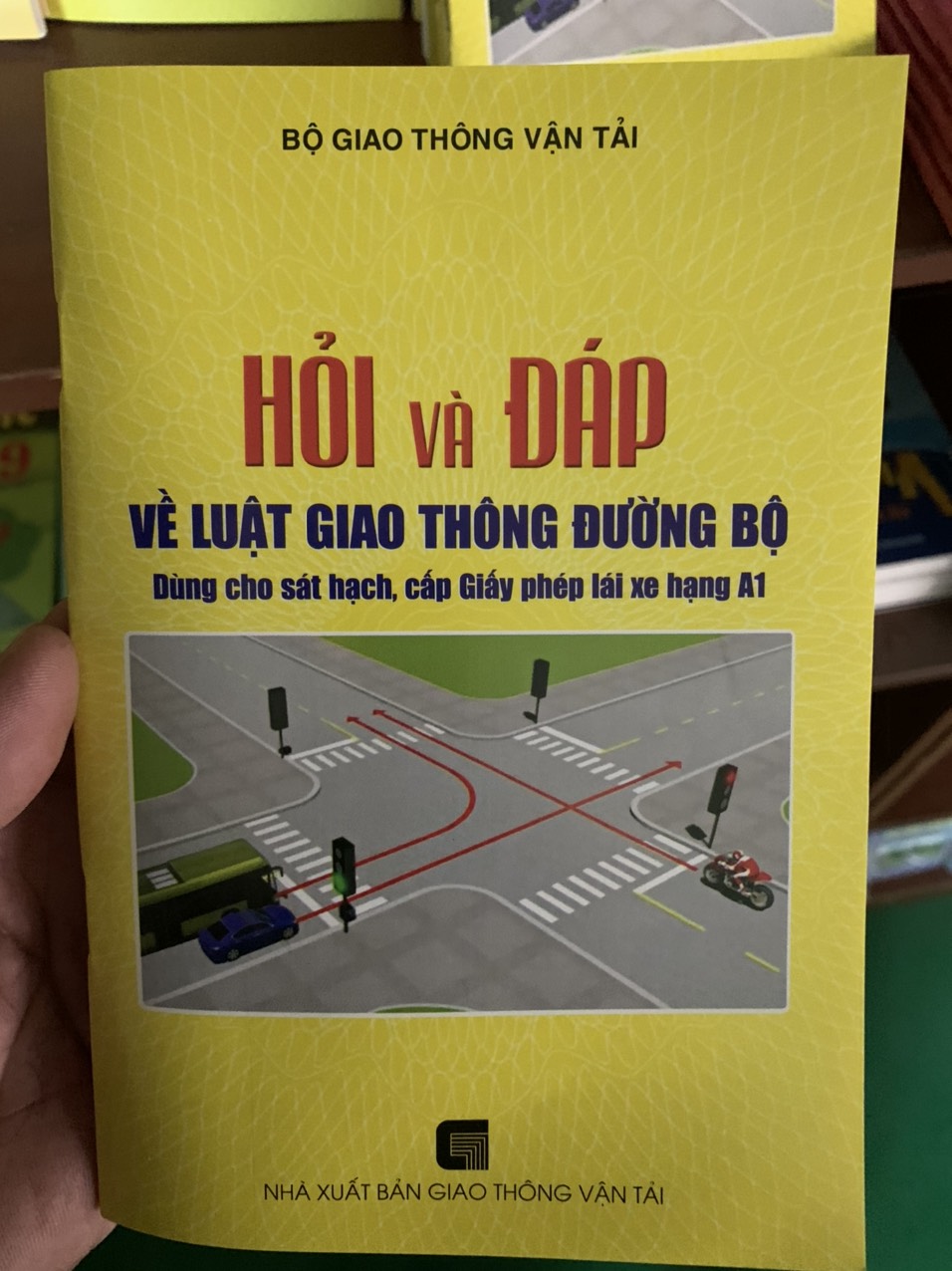 Hỏi và đáp về luật giao thông đường bộ ,dùng cho sát hạch ,cấp giấy phép lái xe hạng A1