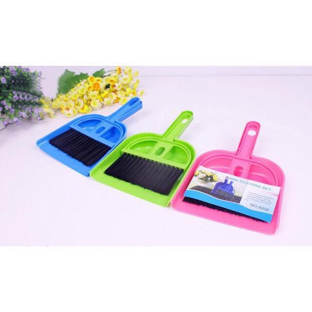 COMBO 2 BỘ CHỔI QUÉT BỤI KÈM HÓT RÁC MINI