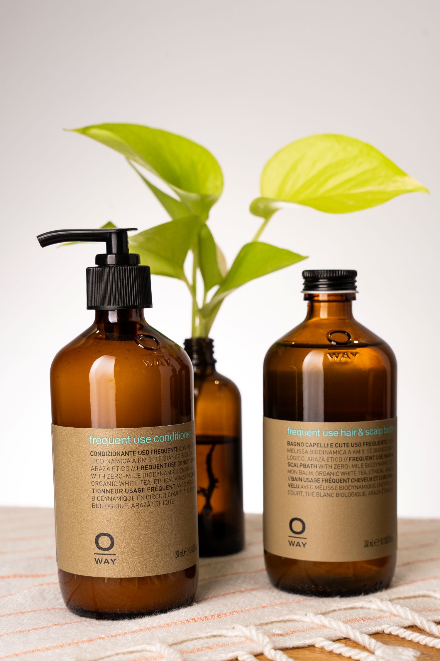 Dầu xả dưỡng tóc hàng ngày OWAY FREQUENT USE CONDITIONER
