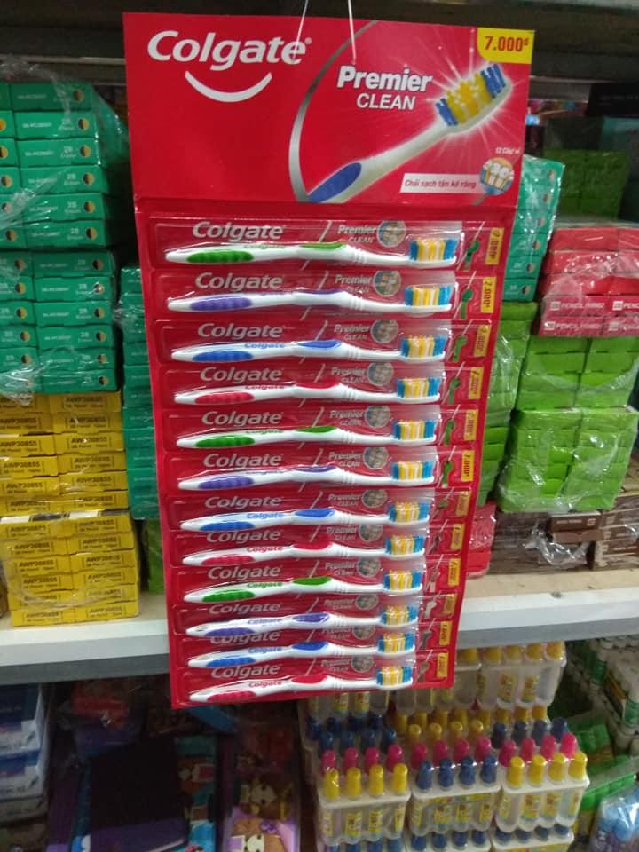 12 bàn chải đánh răng colgate ( 1 dây )