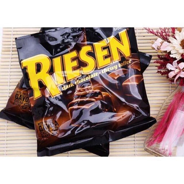 Kẹo Socola Riesen Gói 150G Đức