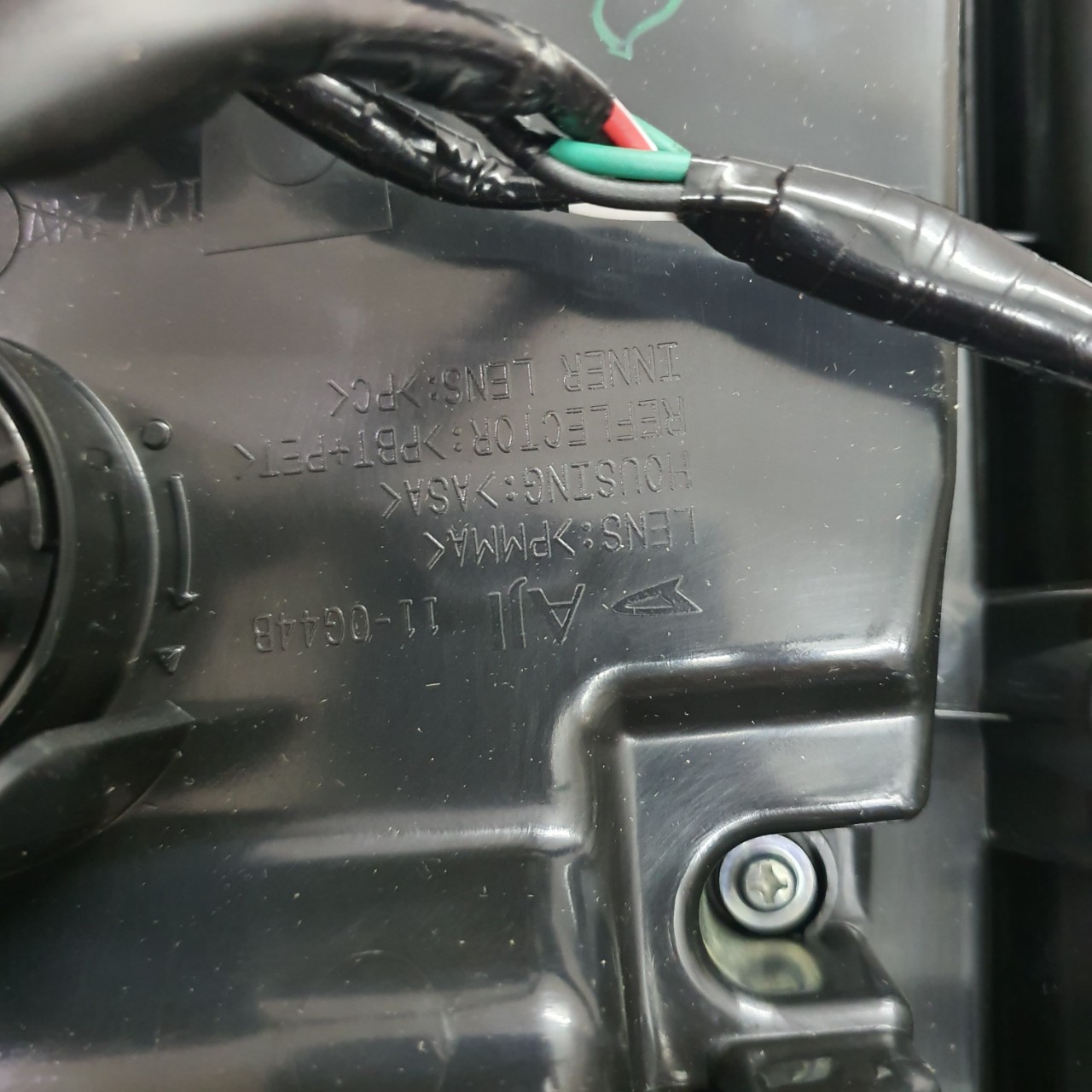 Đèn hậu Toyota WIGO