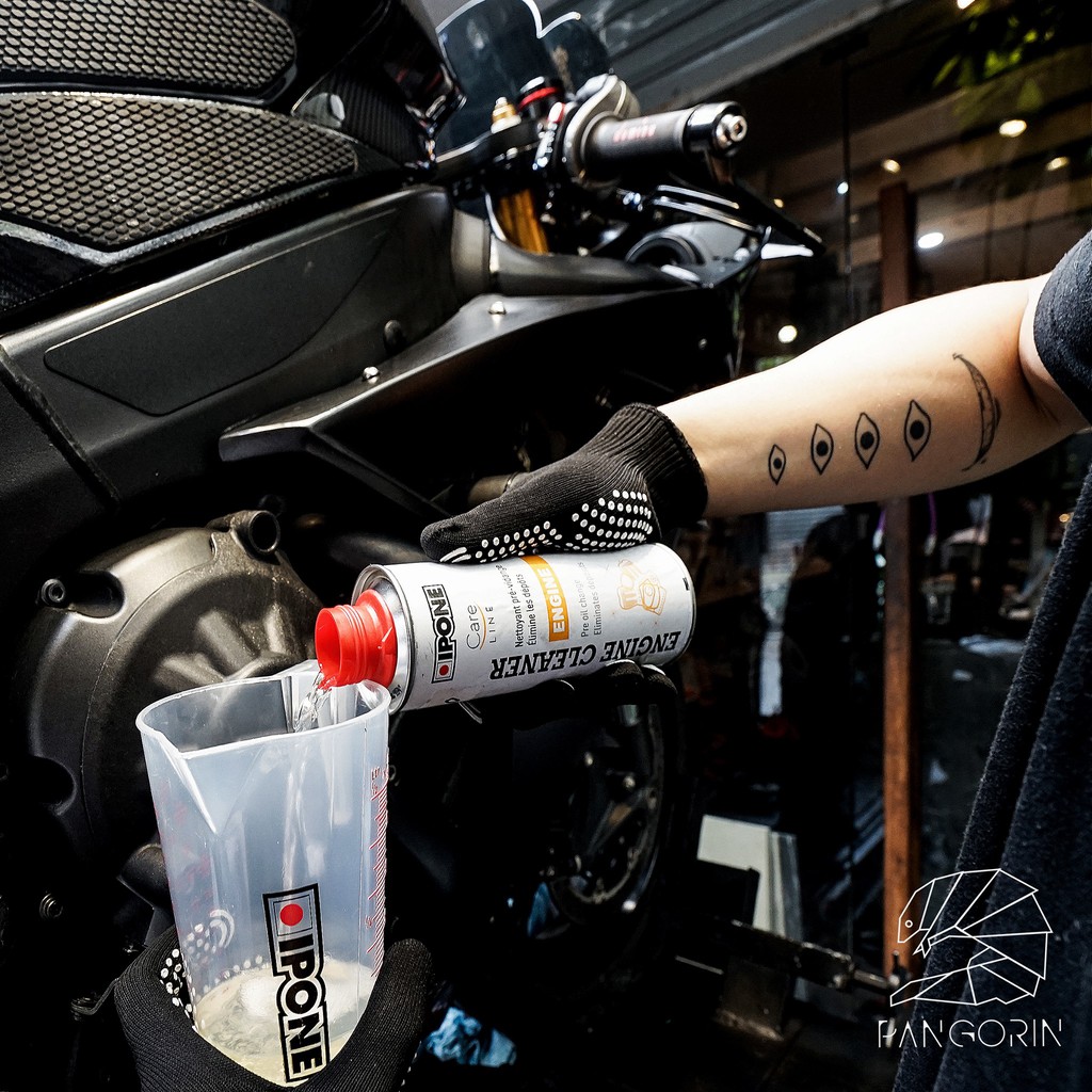 Dầu súc rửa động cơ Ipone Engine Cleaner (300ml)