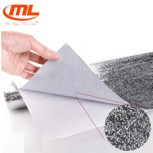 CUỘN GIẤY BẠC DÁN BẾP GIỮ CHO BẾP LUÔN SẠCH BÓNG