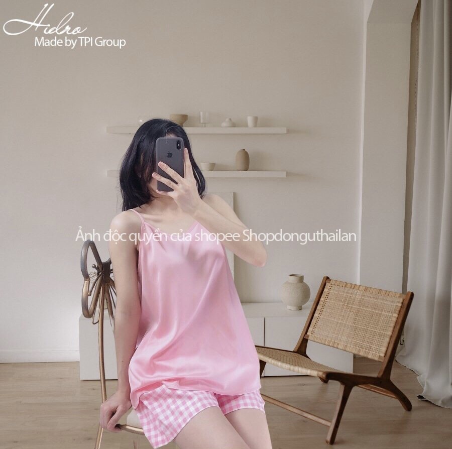 Bộ Hai Dây Lụa Satin Mix Quần Kẻ Caro Chất Đẹp