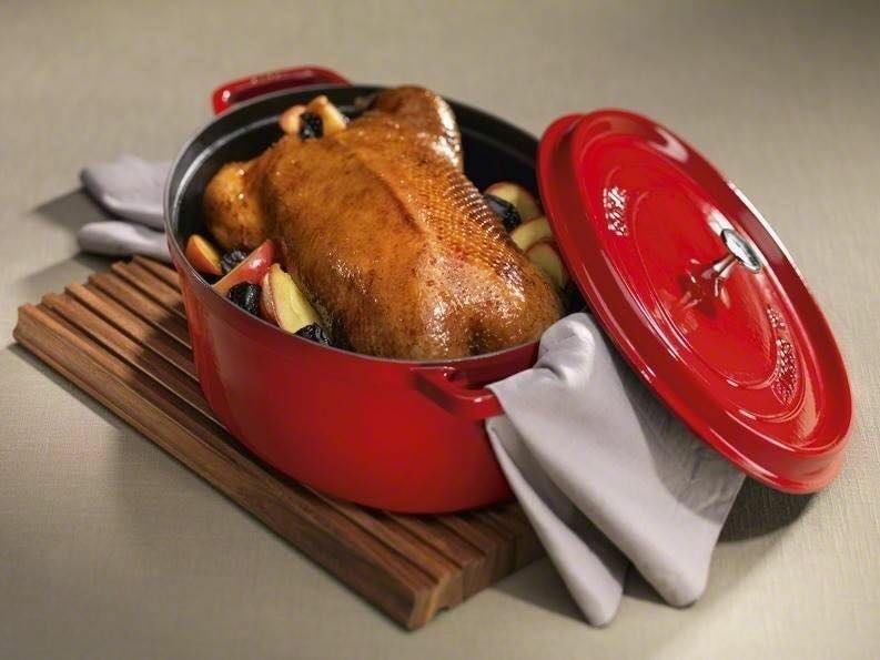 [Trả góp 0%] Nồi Gang Staub 24cm 38L Đỏ