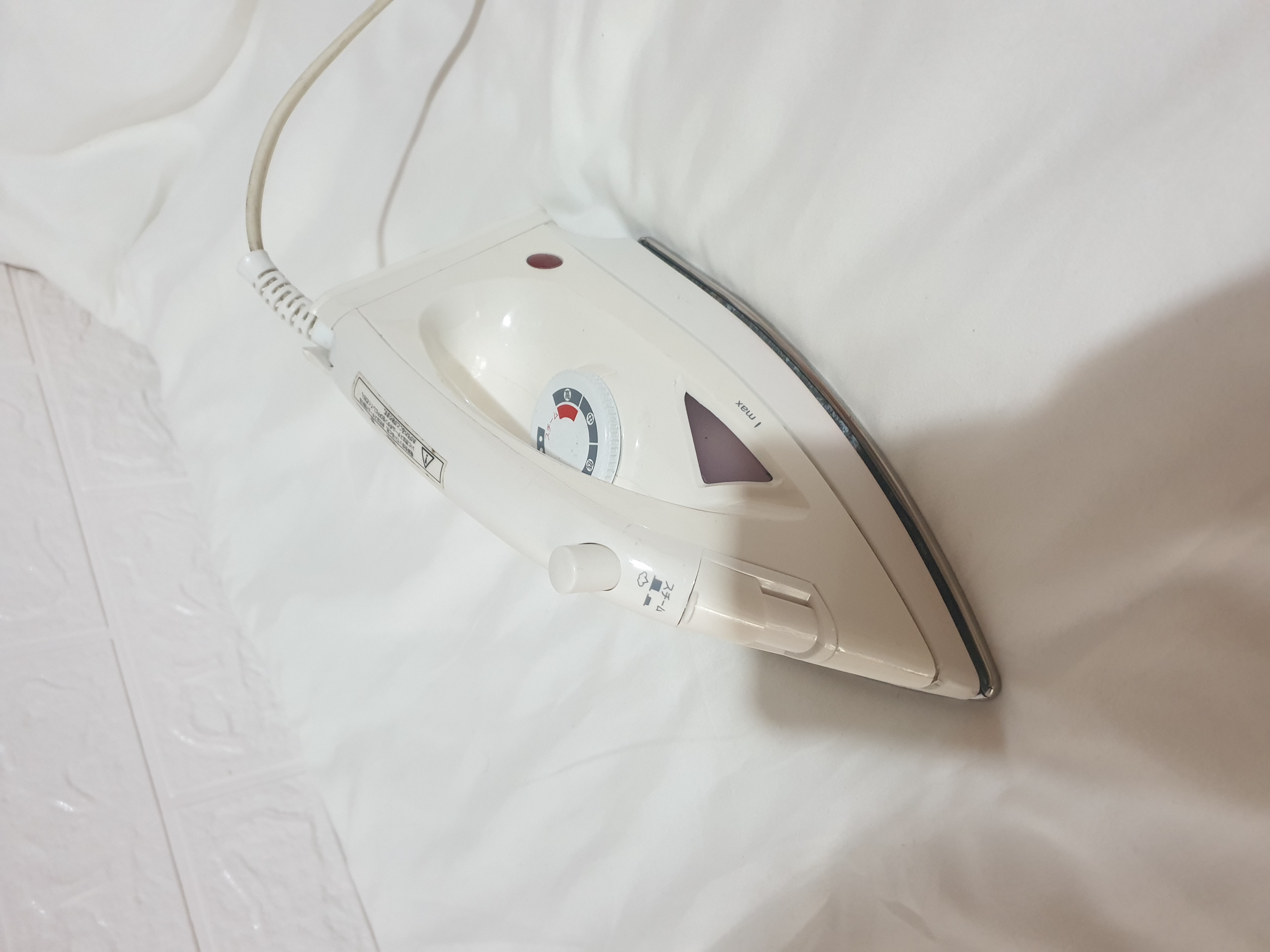 Bàn là nội địa nhật điện 100v
