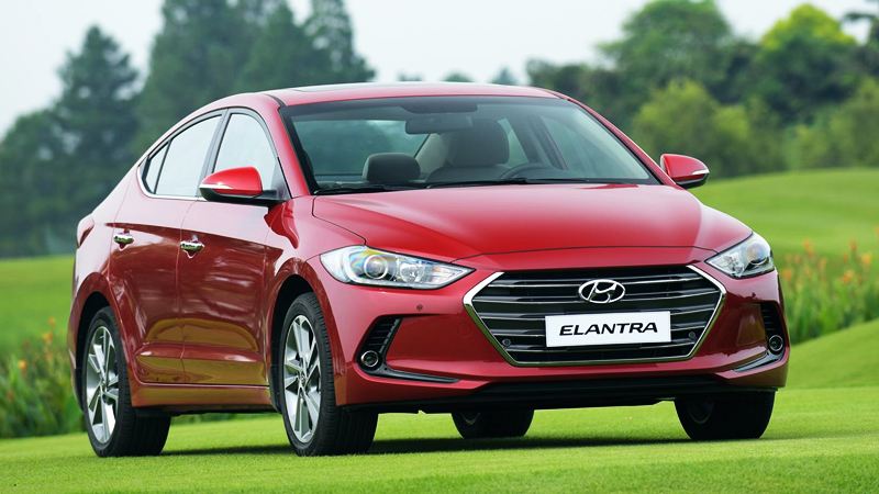 Công tắc mở cốp sau Hyundai Elantra 2016-2018