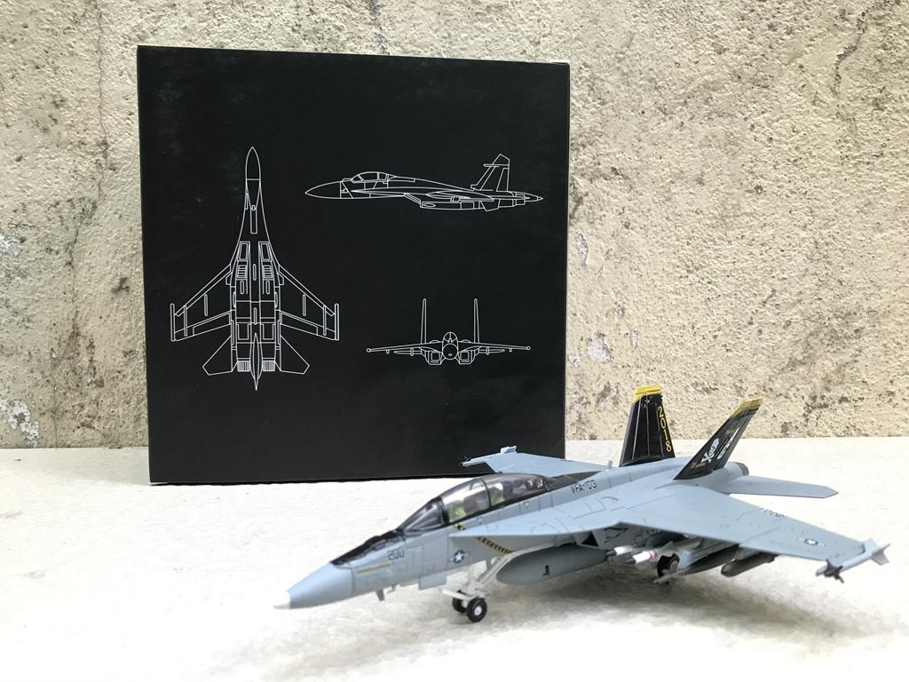 [HCM]Mô hình Máy bay F18 F/A Super Hornet - 1:100