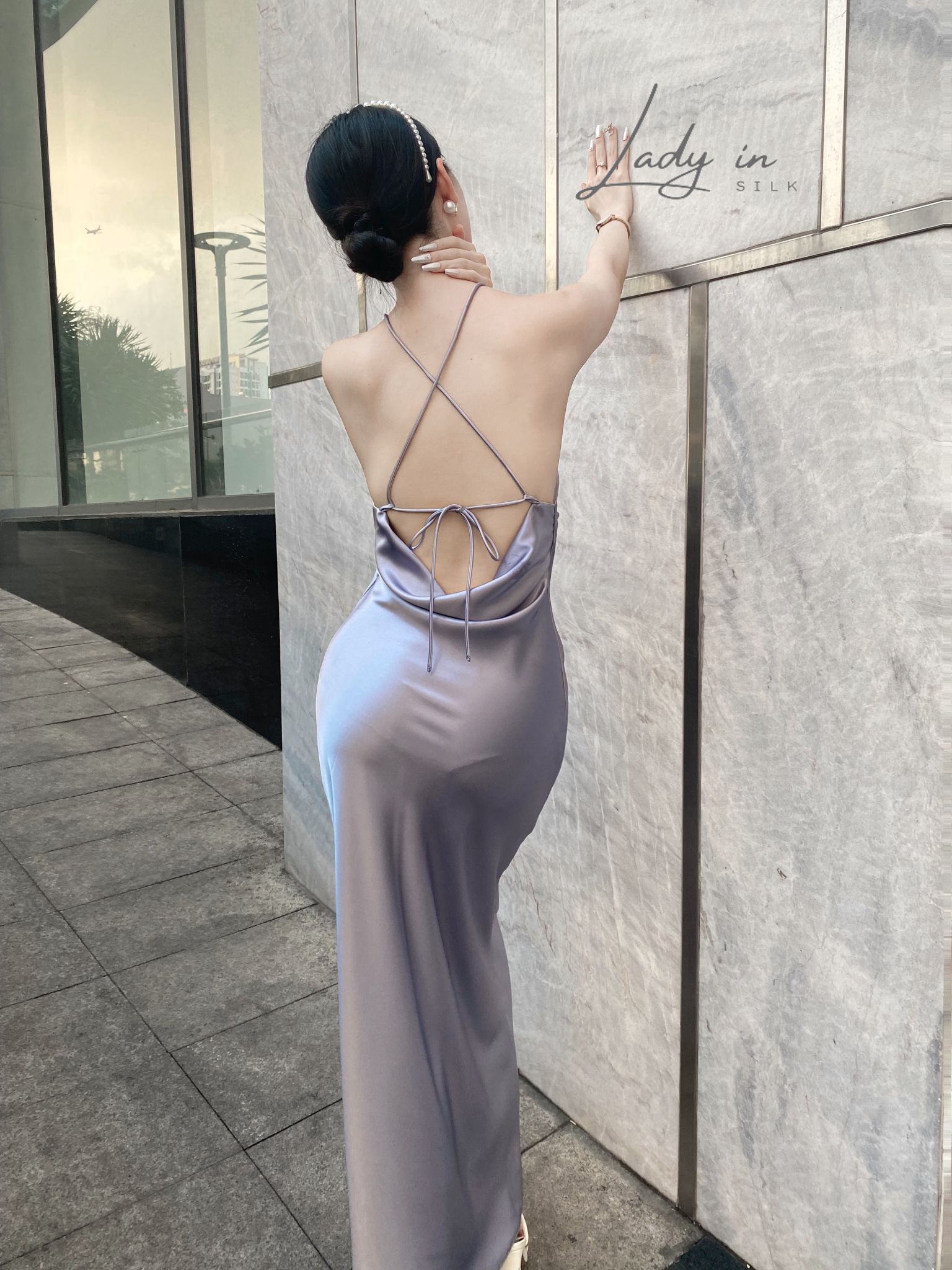 Đầm Lụa Thiết Kế Thời Trang Cao Cấp | Cổ Yếm Thanh Lịch Lady in SILK