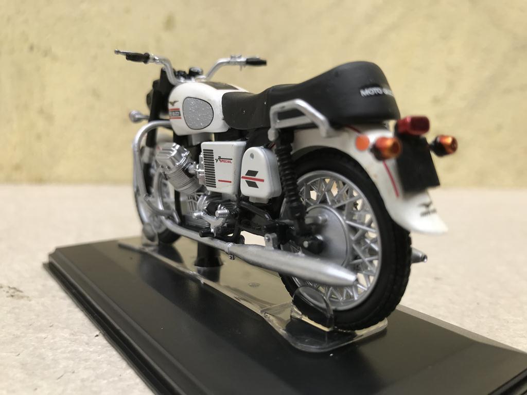 [HCM]Mô hình xe mô tô cổ GUZZI GRISO - 1:22