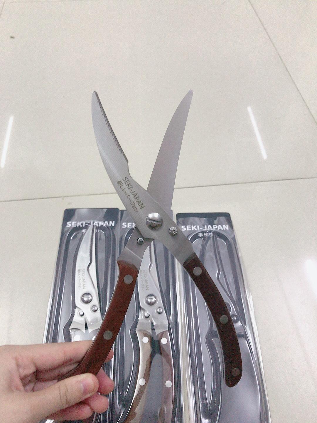 Kéo cắt gà cán gỗ Seki JAPAN