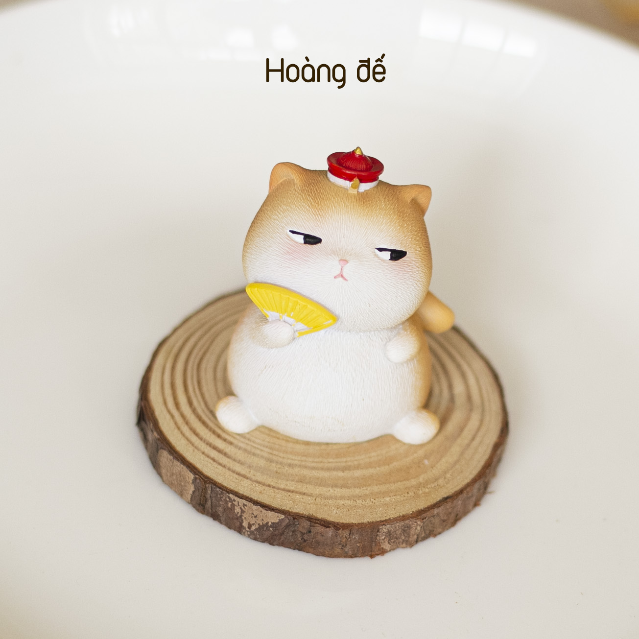 Bộ mô hình tượng mèo hoàng cung làm quà tặng lưu niệm, trang trí bàn làm việc, trang trí taplo xe ô tô - Mee Store