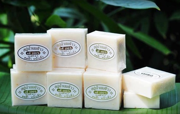 Set 5 bánh xà phòng gạo Collagen Thái Lan