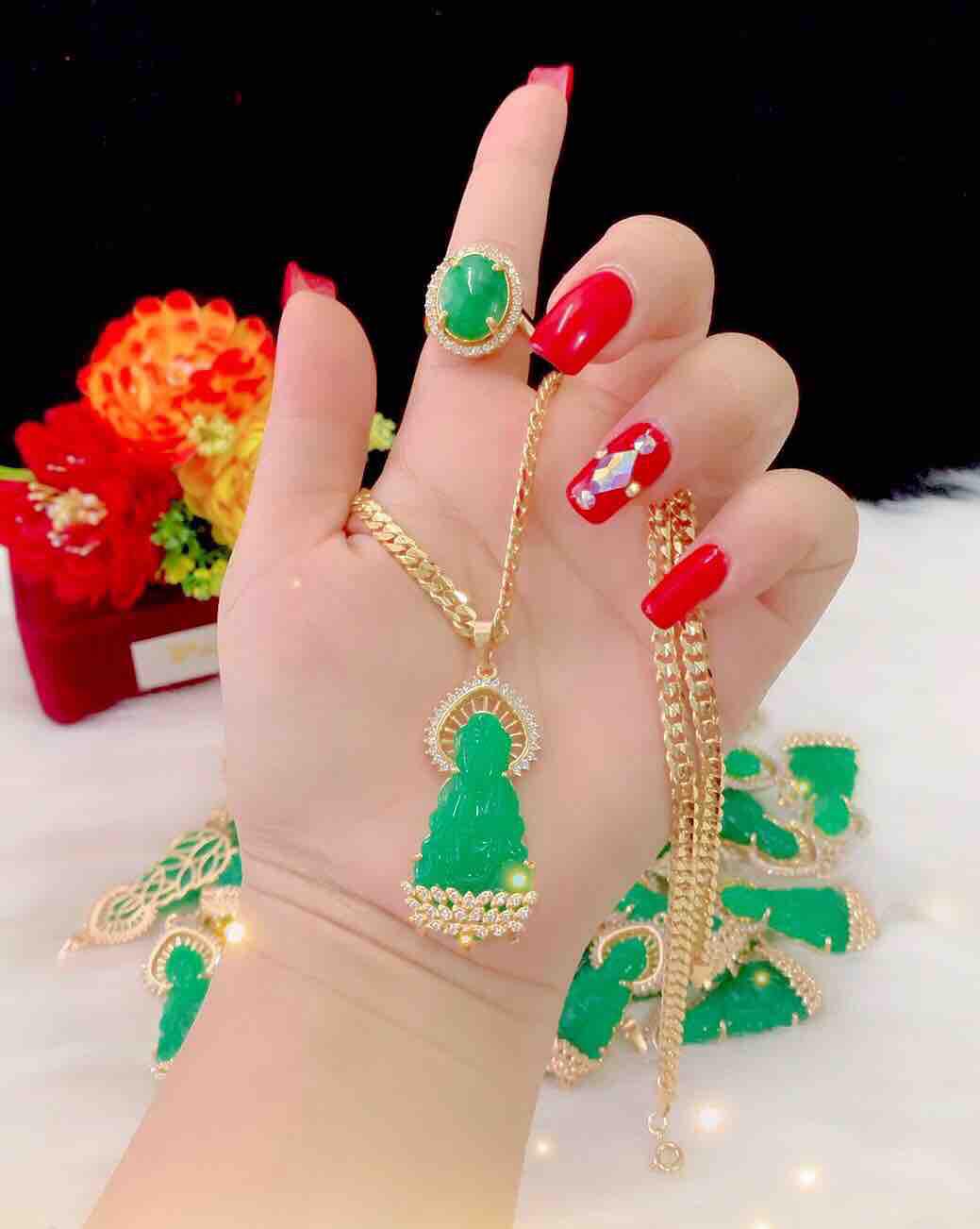 Dây chuyền nữ mặt phật xanh mạ vàng 18k