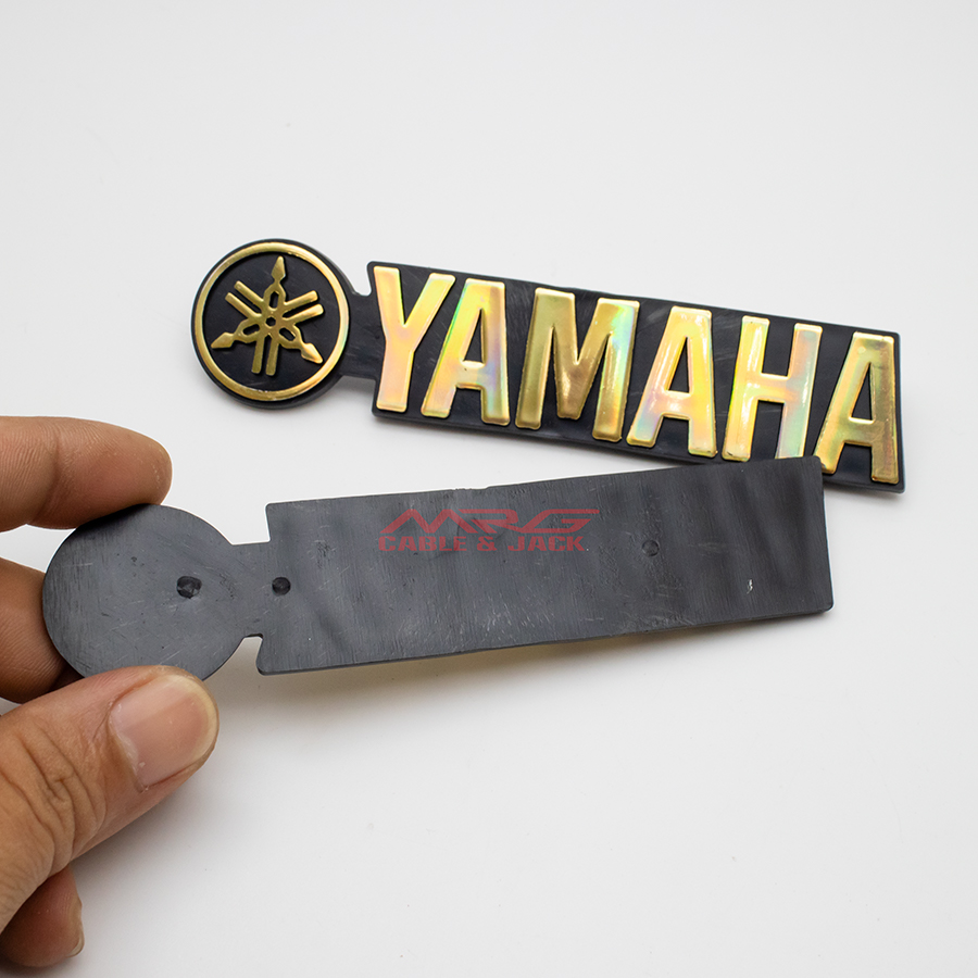 Tem Loa Yamaha, dài 12cm, giá 1 cặp.