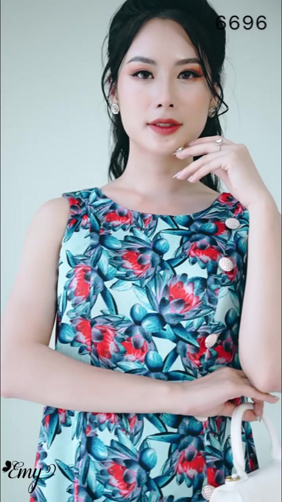 Đầm EMY EM6696 A Sát Nách Phối Tùng Dập Ly