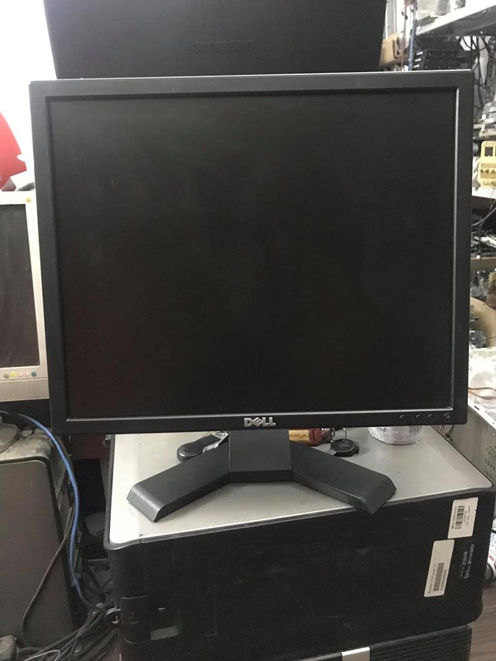 Màn hình Dell 17inch hàng văn phòng thanh lý