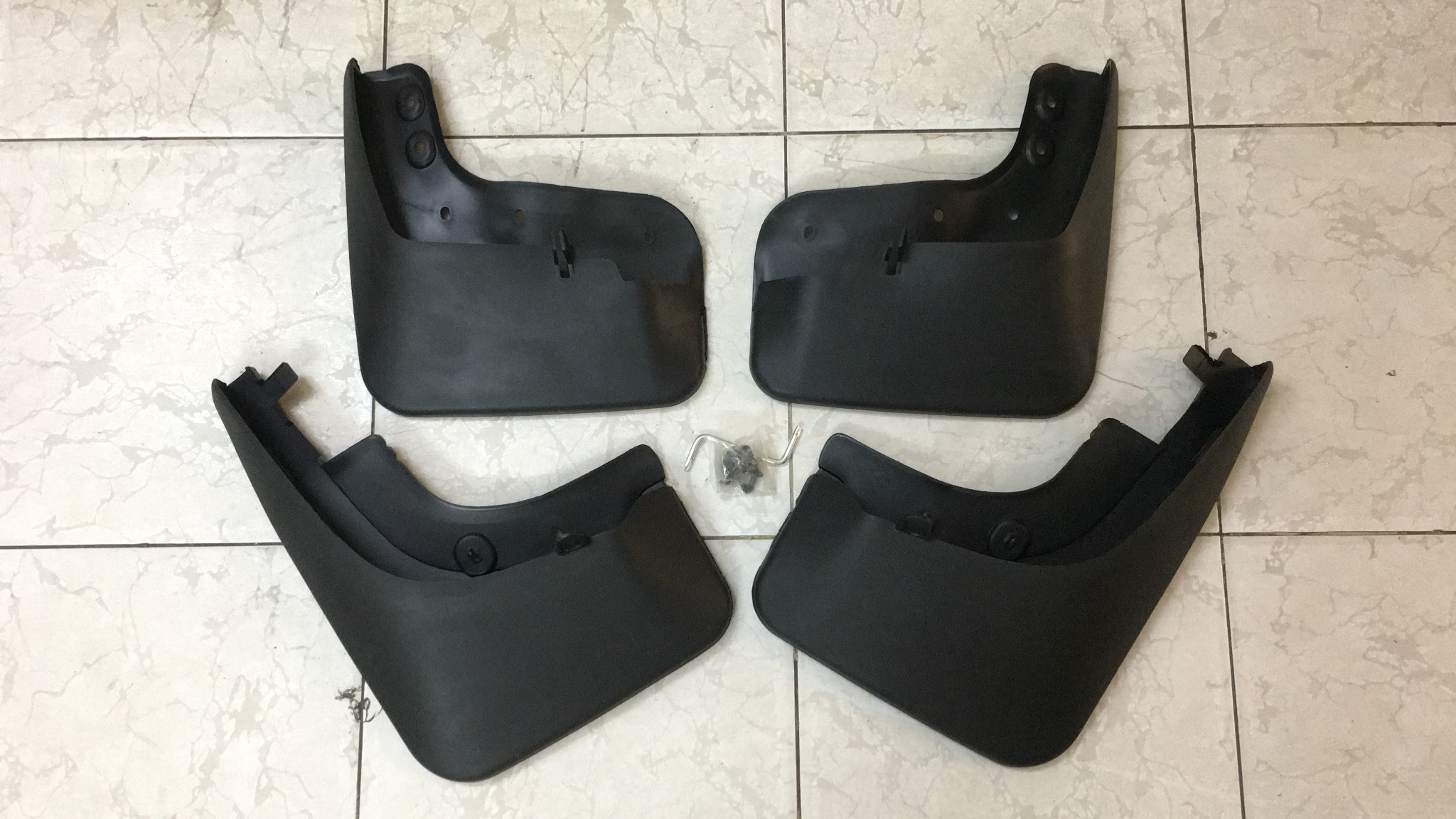 Bộ chắn bùn bánh xe Volkswagen Tiguan