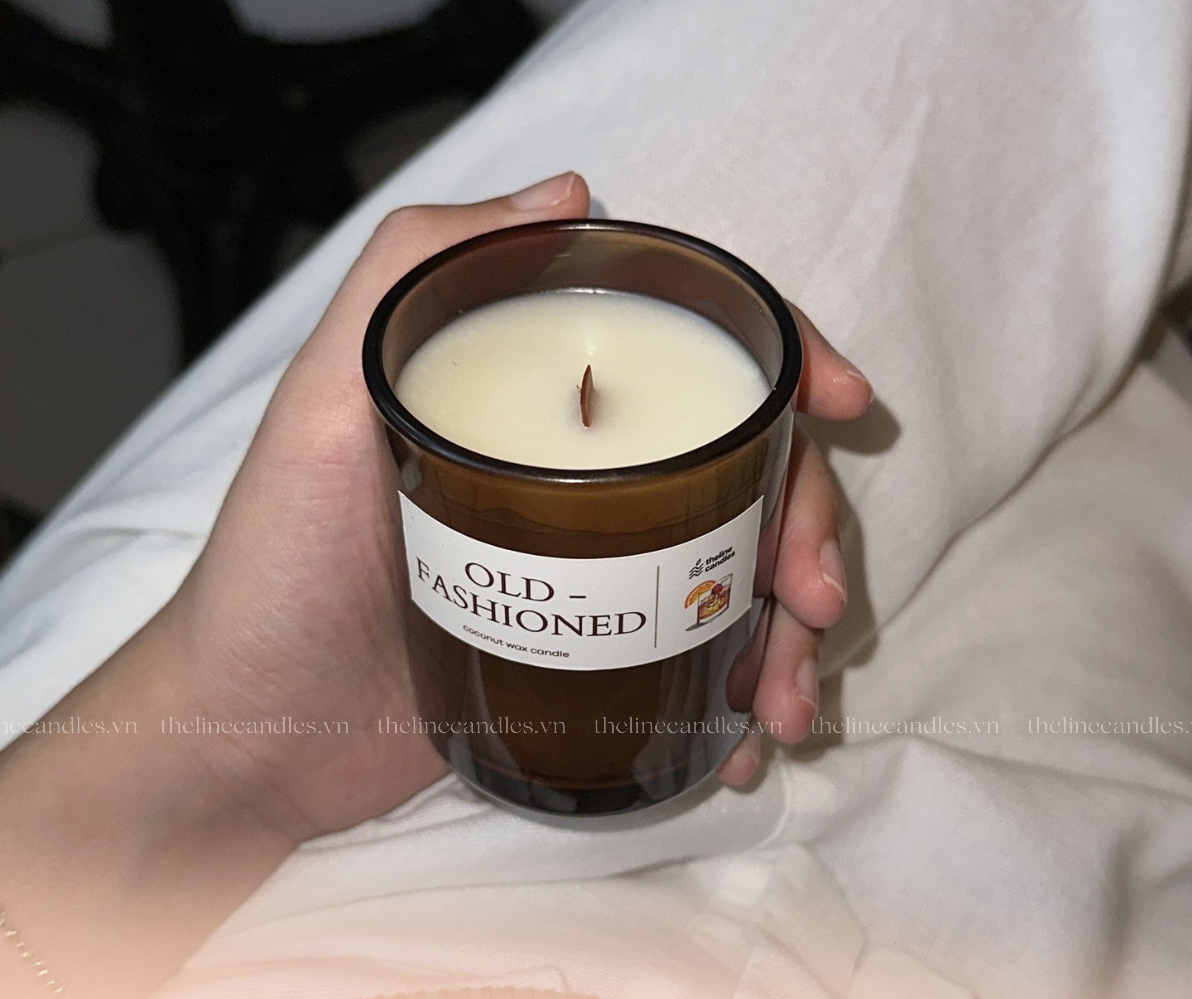 Nến thơm The Line Candle hương OLD-FASHIONED