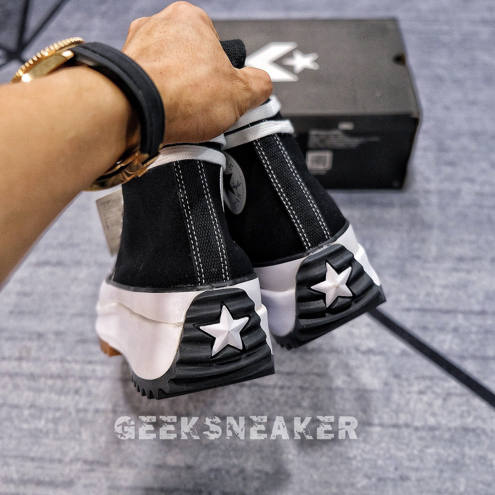 [GeekSneaker] Converse Run Star Hike Hi JW Anderson Black
