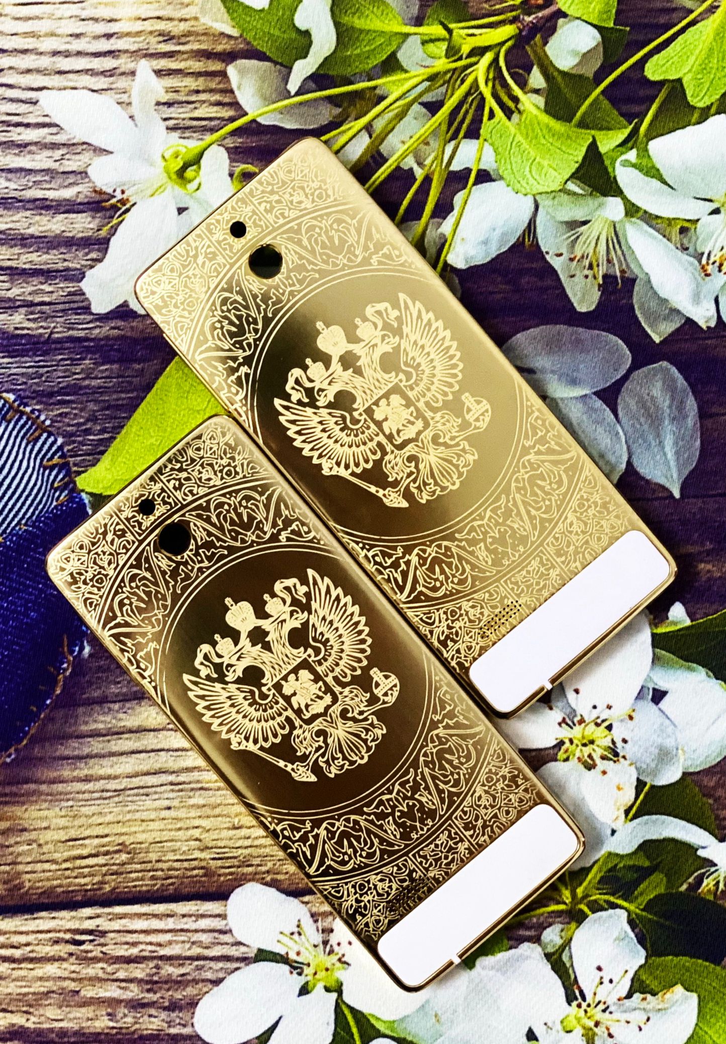 Vỏ Lưng Máy Nokia 515 Mạ Vàng 24k Nhiều Mẫu