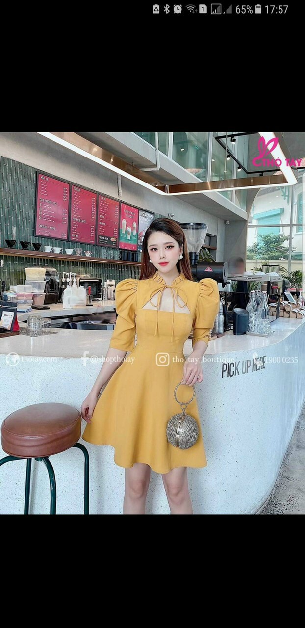 Đầm Cổ Tàu Tay Phồng