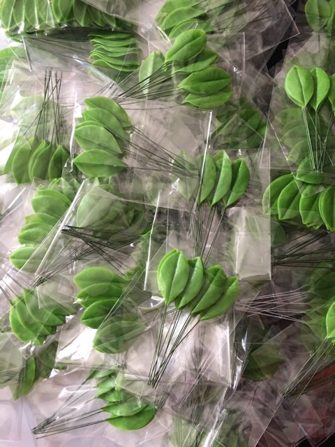 Clay Flower Leaves / Apricot Leaves / Clay Apricot Leaves 25K/10 Pieces