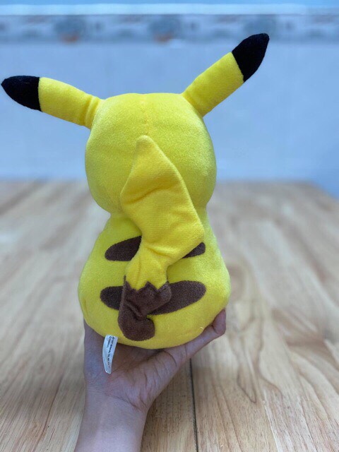 Gấu bông Pikachu 23cm