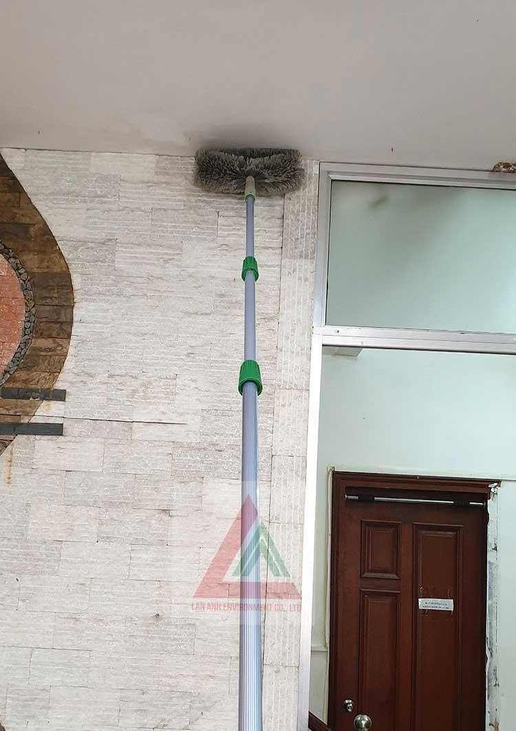 2.8m long multi-function ceiling brush - INOX multi-functional hanging-cum-hanging multi-function sweeper- 3-in-1 multi-function ceiling sweeper