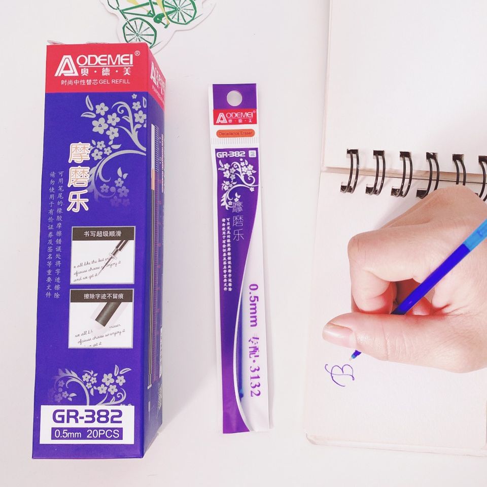 Chosch 12 PCs of good quality Erasable Gel Pens (storage in plastic box) bold and even color ink