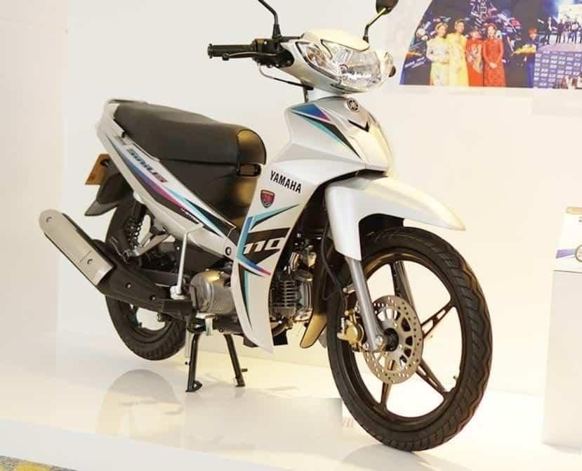 tem rời dán xe sirius kỉ niệm trắng