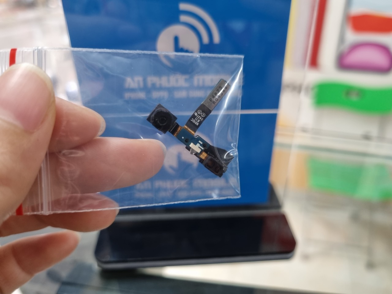 Camera trước Samsung Galaxy Note 4 (N910)