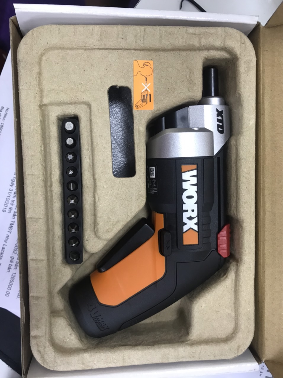 Máy vặn vít dùng pin 4V Worx Orange WX255