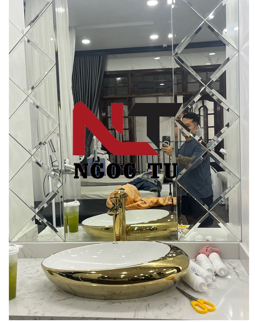Chậu lavabo, rửa mặt elip lệch mạ vàng kb 5062