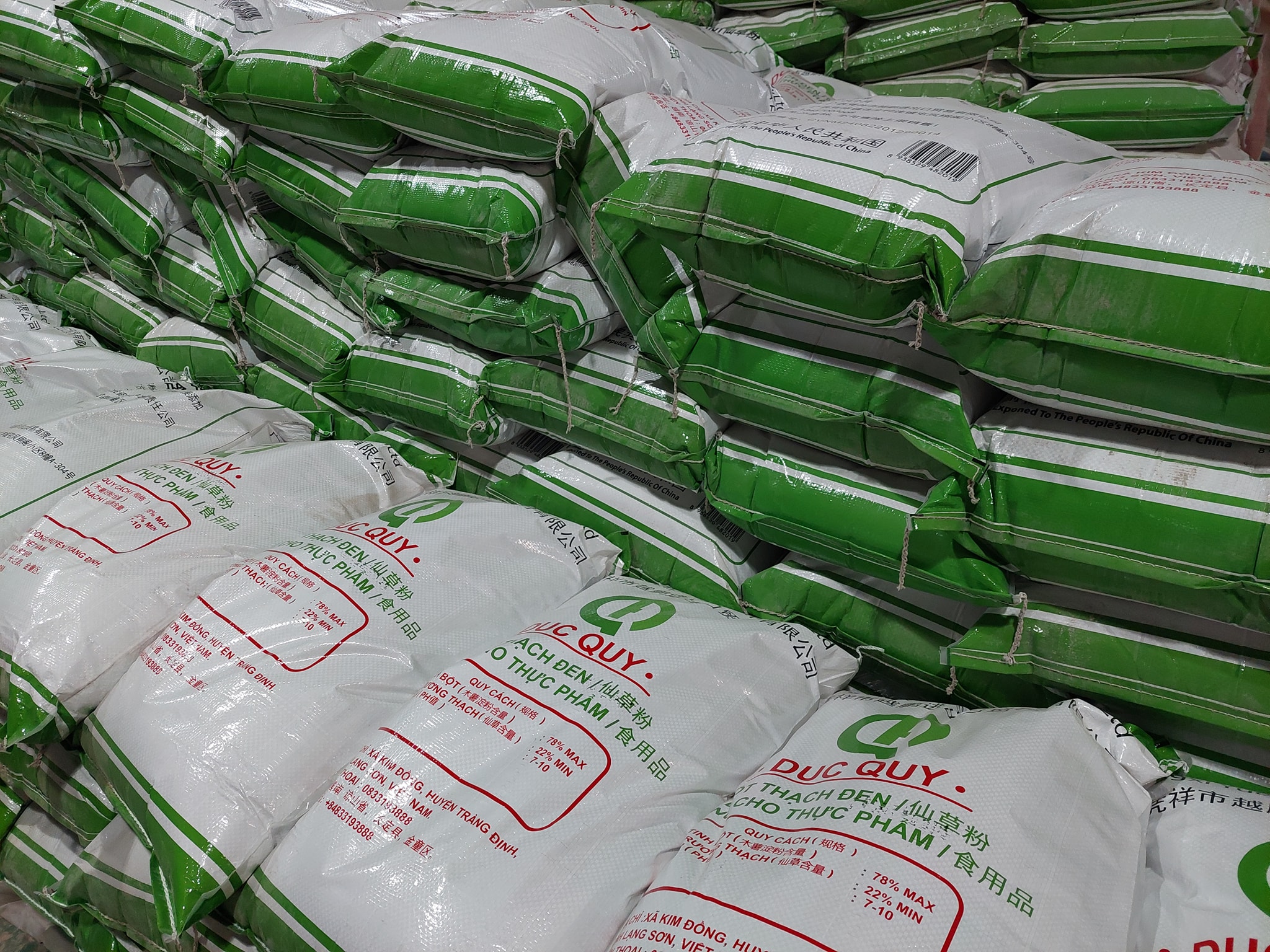 Bột thạch đen Đức Quý (sương sáo) 1kg Loại thường