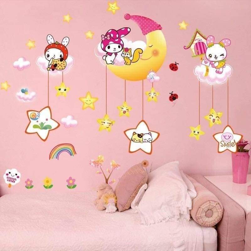 Decal dán tường thỏ yêu trăng và thú kéo cà rốt