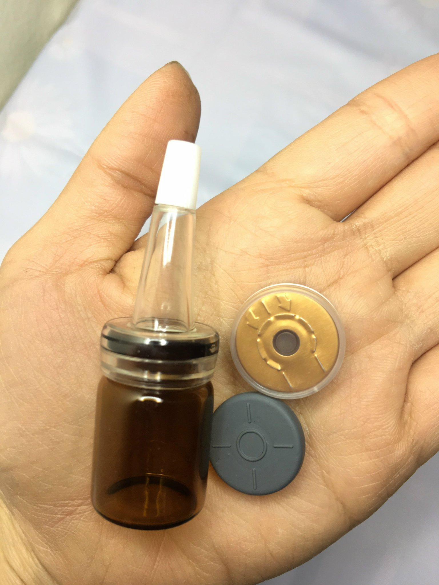 Lọ chiết 5ml, 10ml kèm nút bóp nhỏ giọt