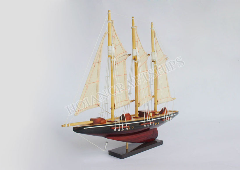 Mô hình thuyền gỗ trang trí Atlantic kem (dài 30cm)