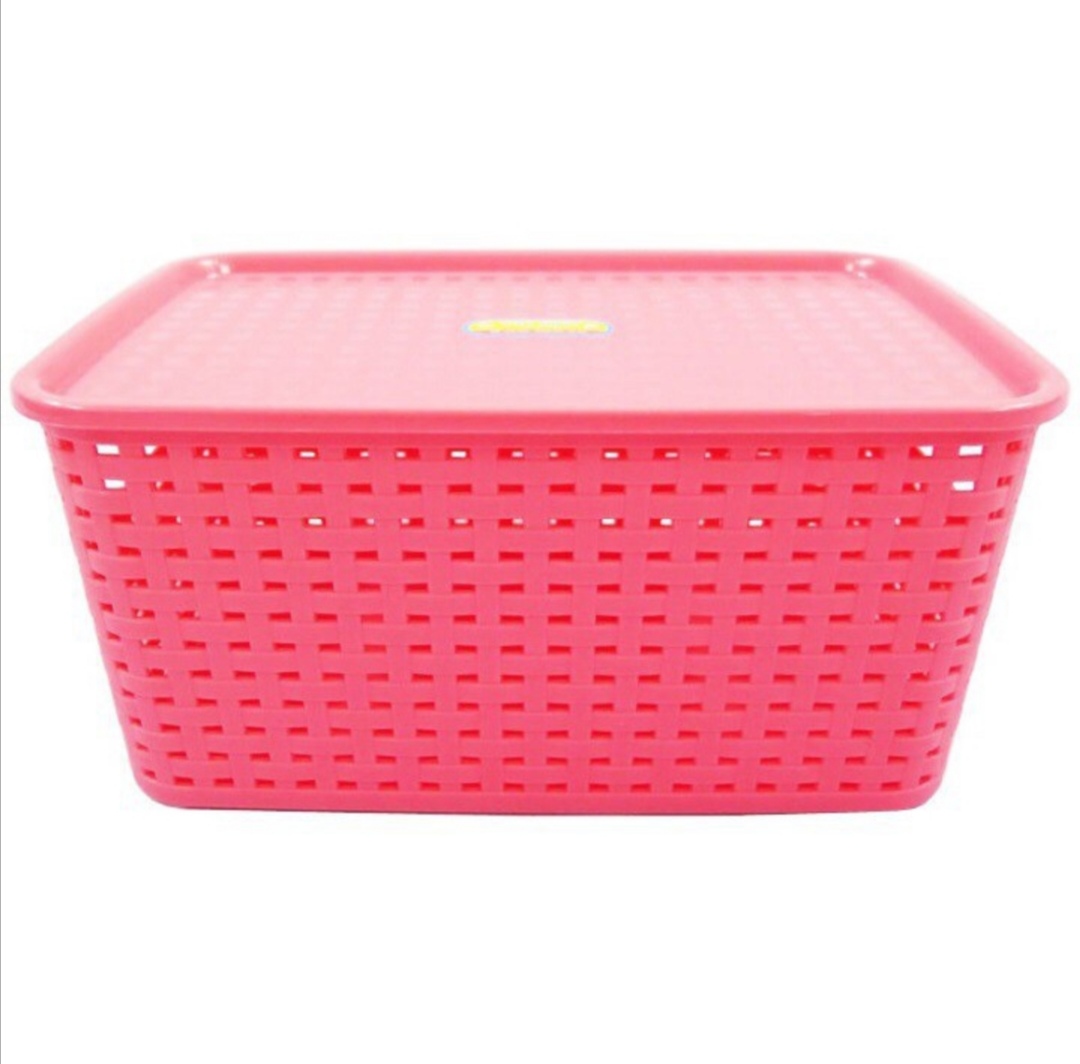 Bộ 3 rổ nhựa có nắp việt nhật. cỡ bé 14 x 19 x 28 cm. cỡ trung 20 x 27 x 40 cm. cỡ đại 23 x 30 x 43 cm. rổ đựng rau, đựng hoa quả, đựng quần áo tiện ích