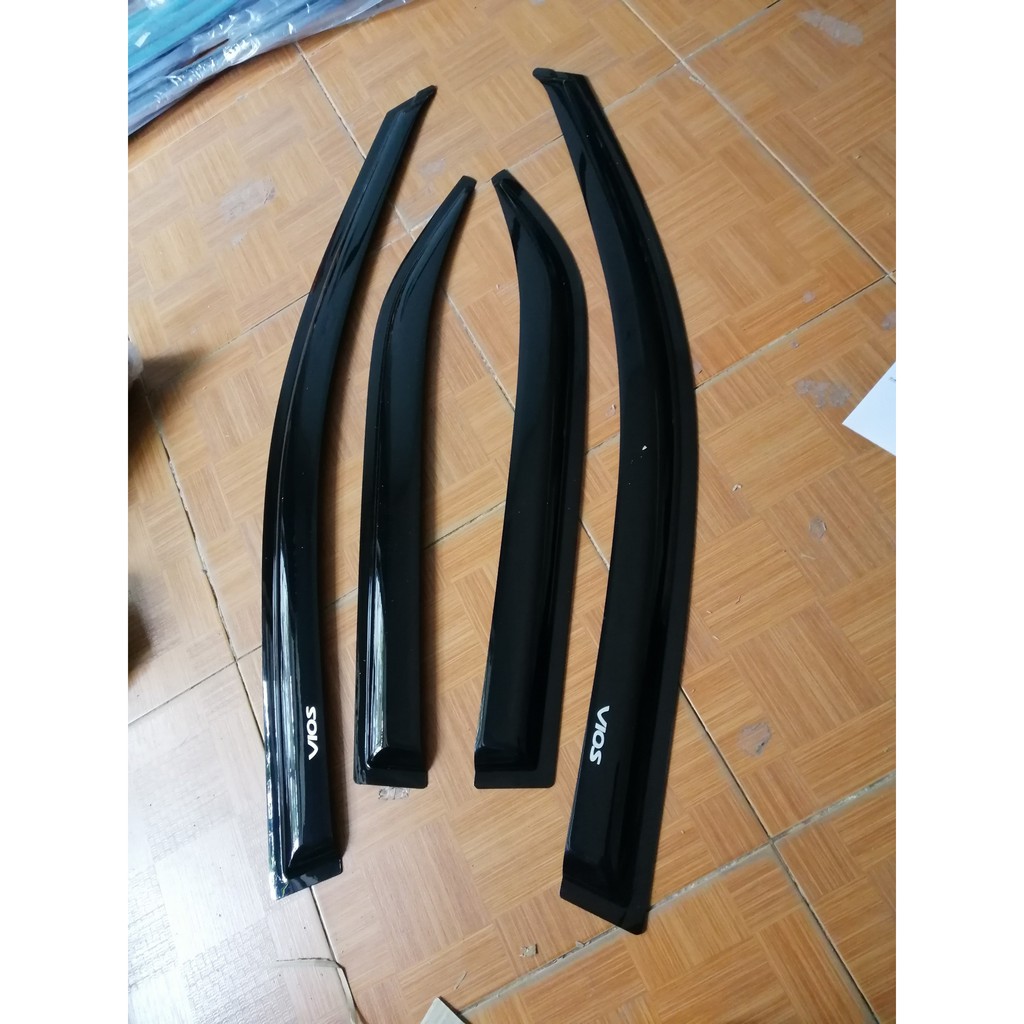 Bộ vè che mưa đen Toyota Vios form 2003-2013