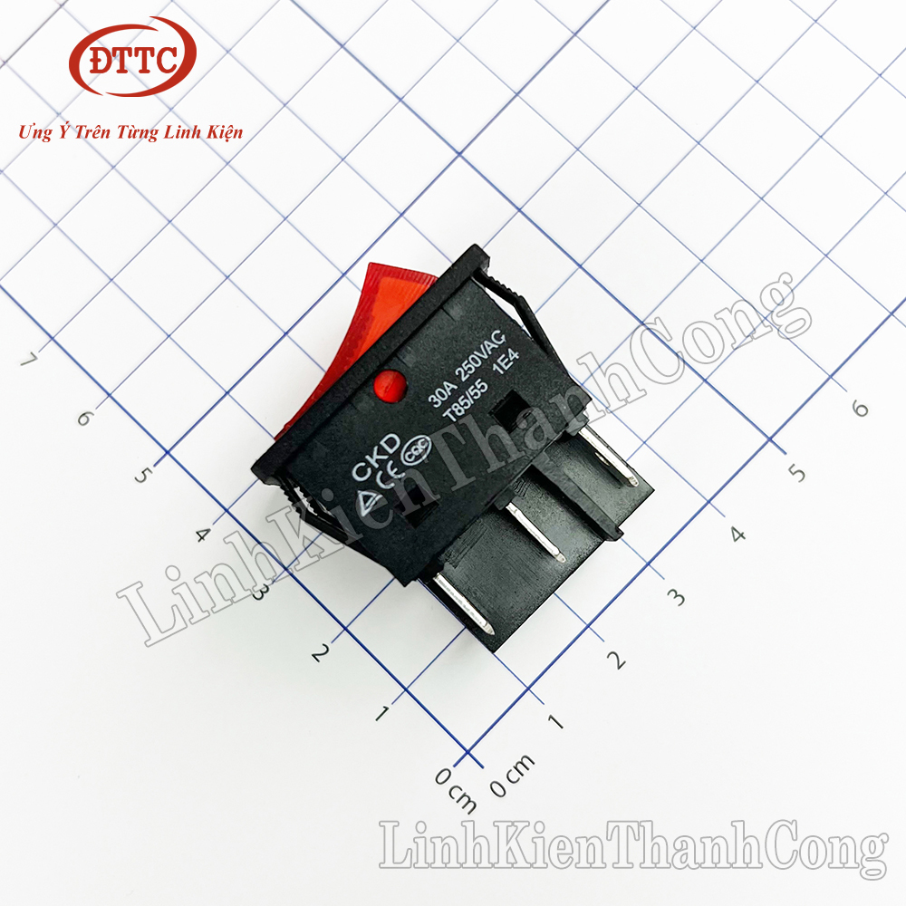 Công Tắc 30A 250V Đỏ 6 Chân Có Đèn